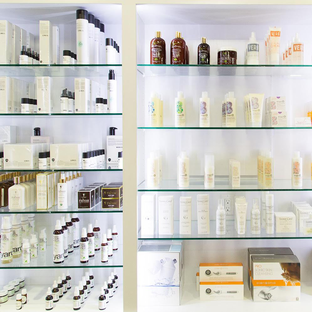 Poppy & Seed  - ROOTS Making Over the Cosmetic Industry