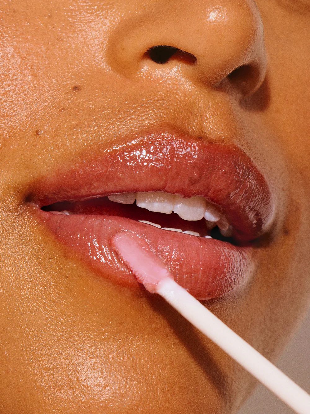 Pure Radiance Overnight Lip Treatment | TRUE BOTANICALS