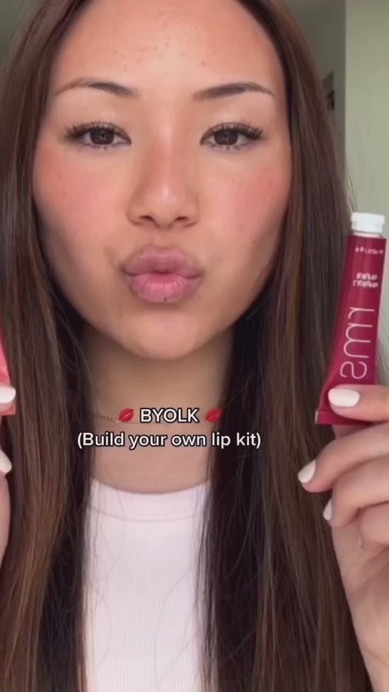 Load and play video in Gallery viewer, Go Nude Lip Pencil | RMS BEAUTY
