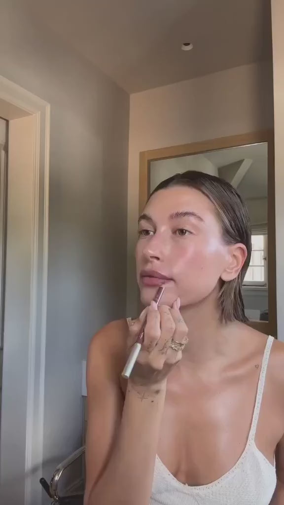 Load and play video in Gallery viewer, Go Nude Lip Pencil | RMS BEAUTY

