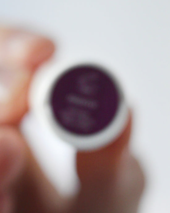 Load and play video in Gallery viewer, Natural Almond Mascara | ERE PEREZ
